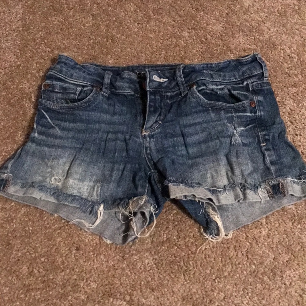 Refuge distressed denim shorts